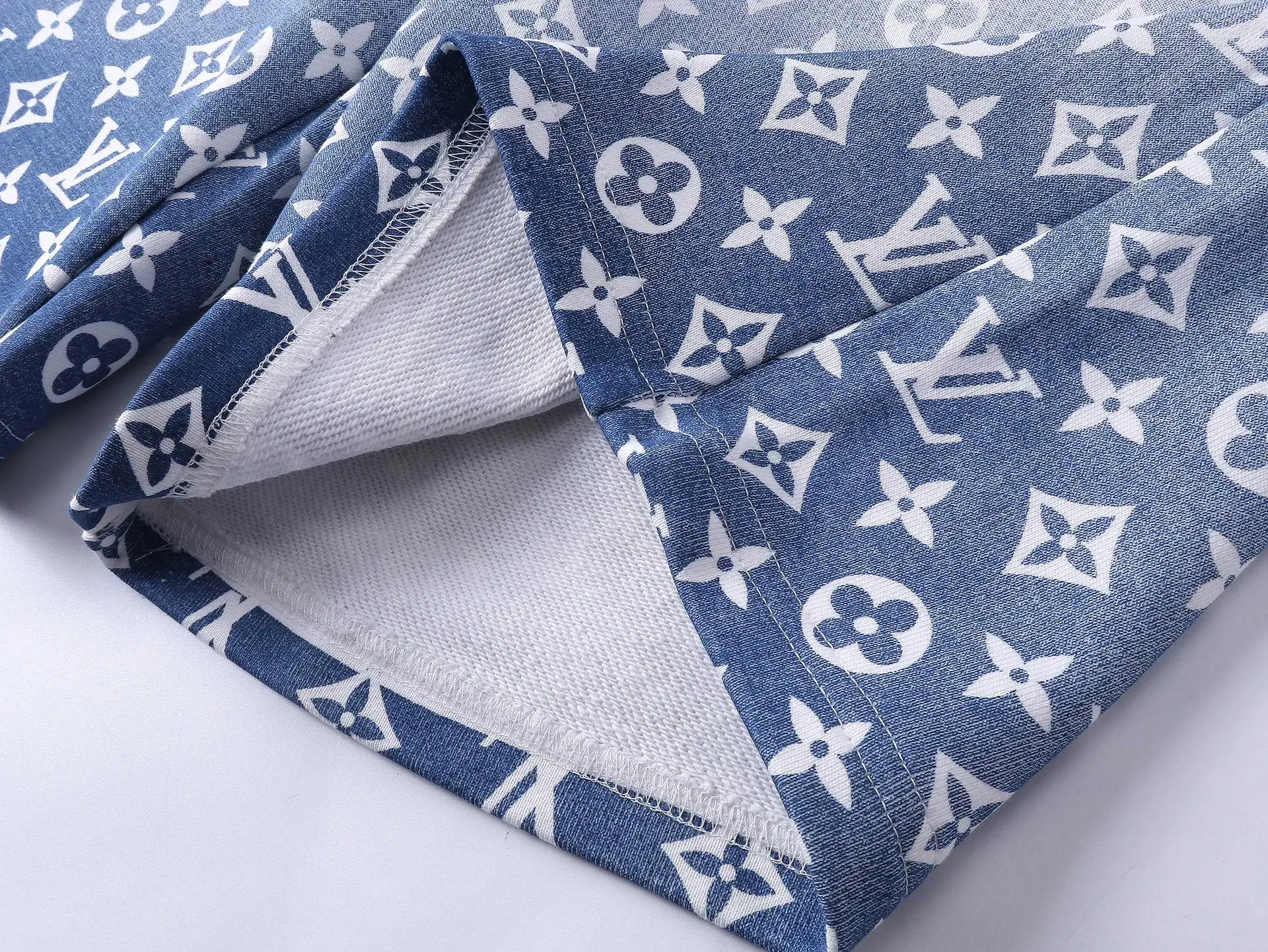 Gradient Printed Shorts