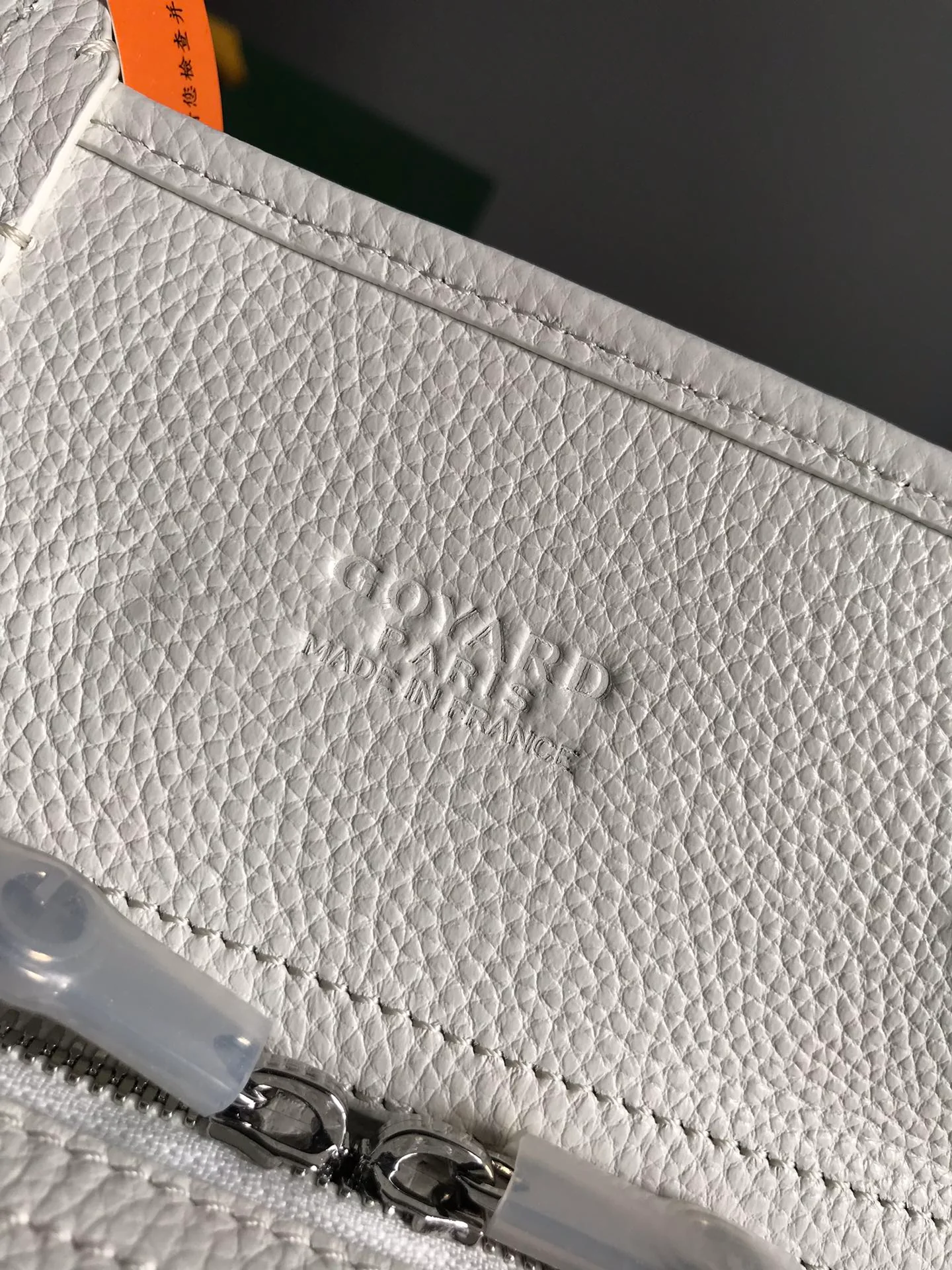 BAG 40 IN WHITE CANVAS AND LEATHER TRIM