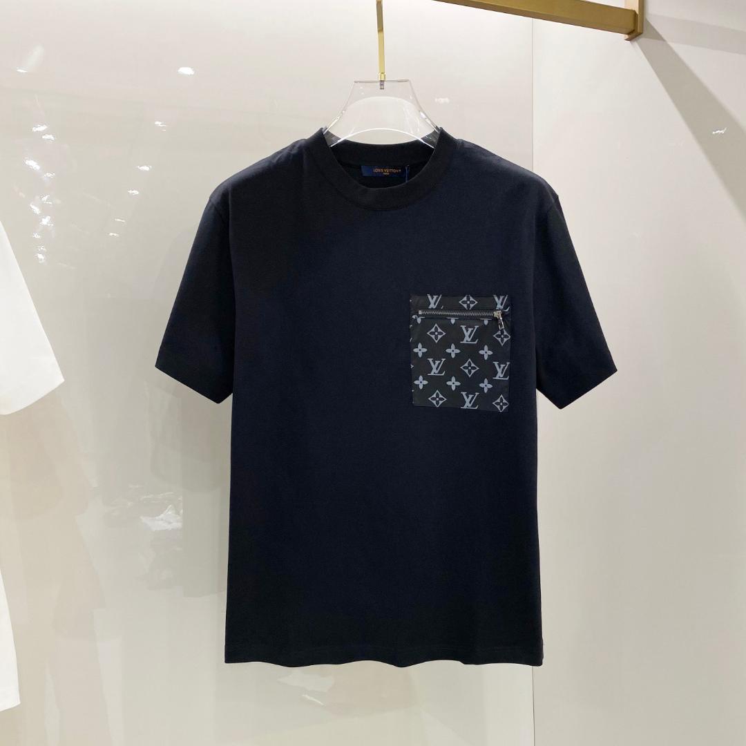 New Pocket Print T-Shirt