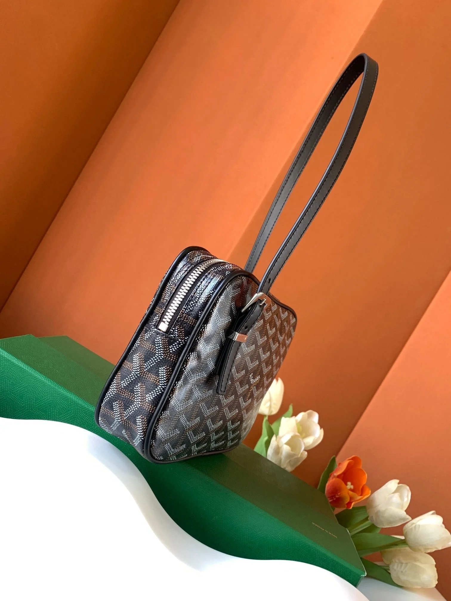 Toast Bag 21cCM Black Canvas