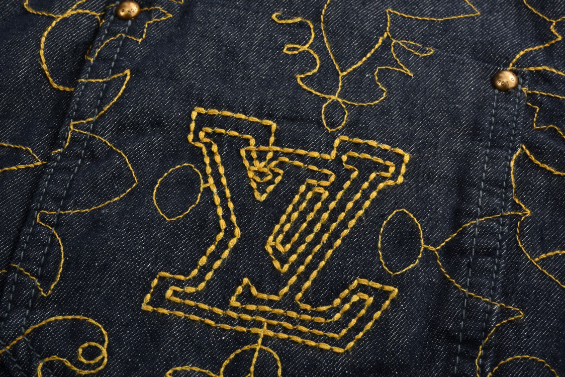 Embroidered Resort Jacket