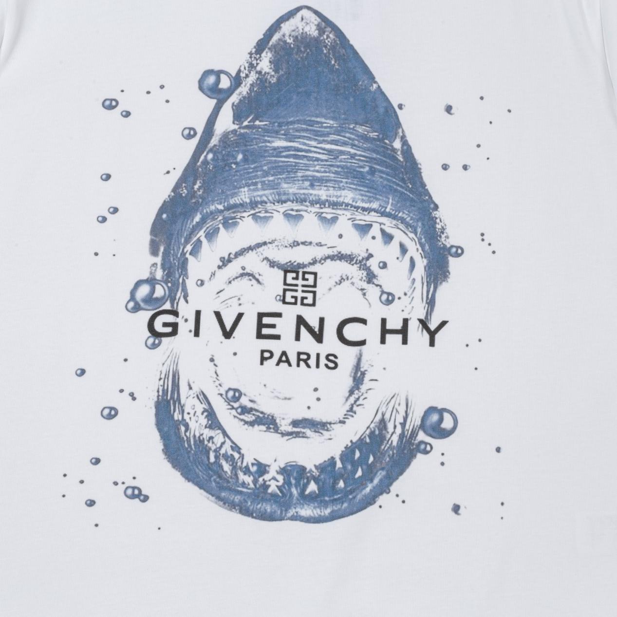 Shark inkjet print T-shirt