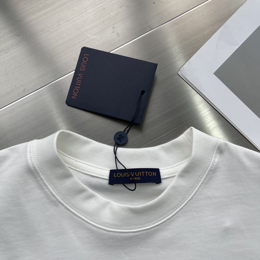 New round neck fashion short sleeve T-shirt