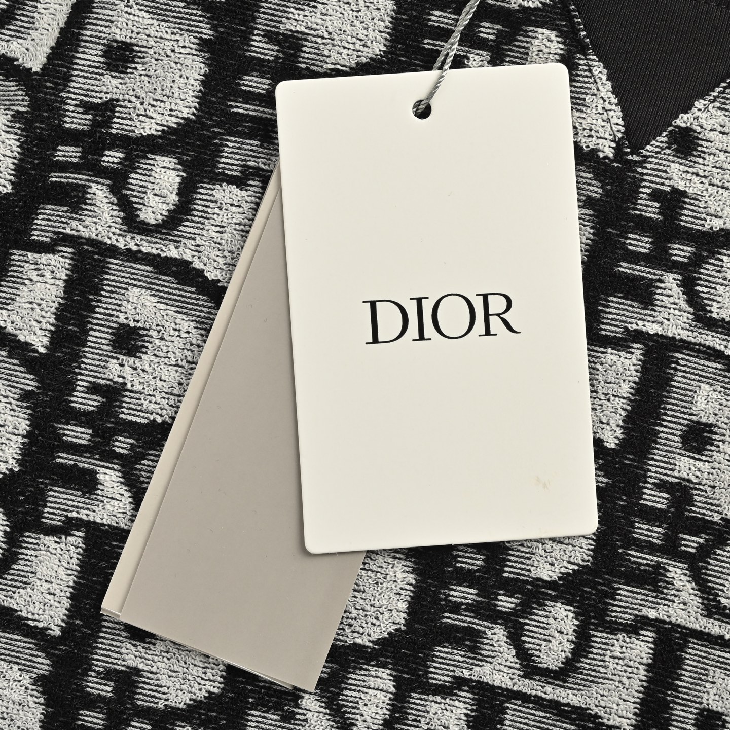 Knitted Jacquard Graphic T-shirt