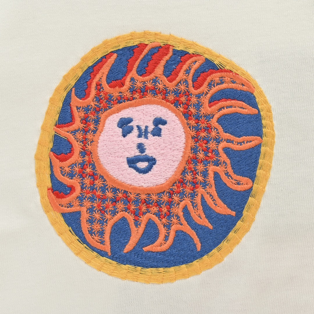 Embroidered Crew Neck Short Sleeve T shirt