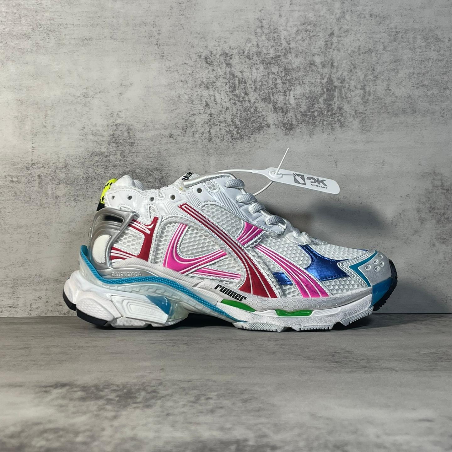 Runner colorful sneakers