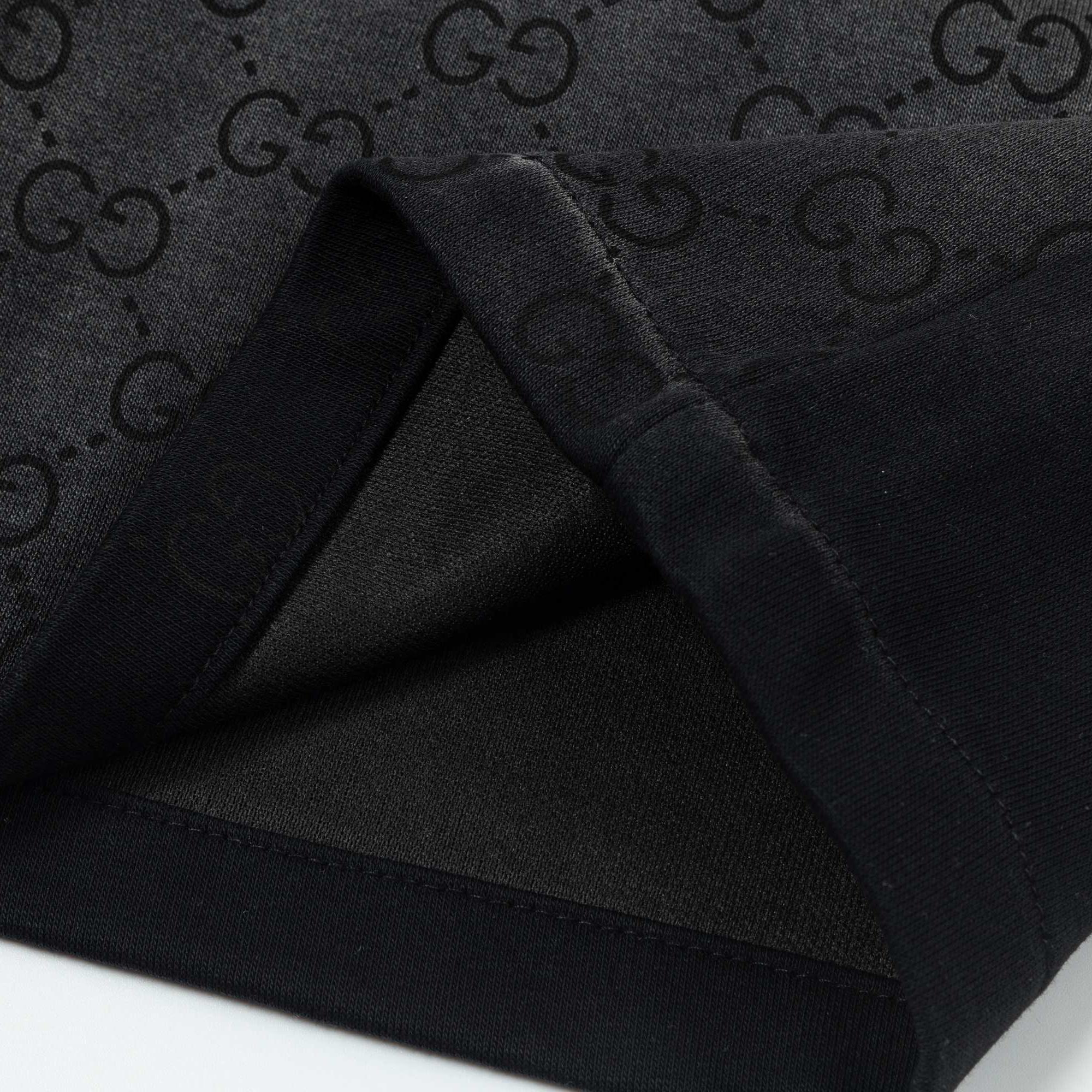 New Knit Gradient Pattern Shorts