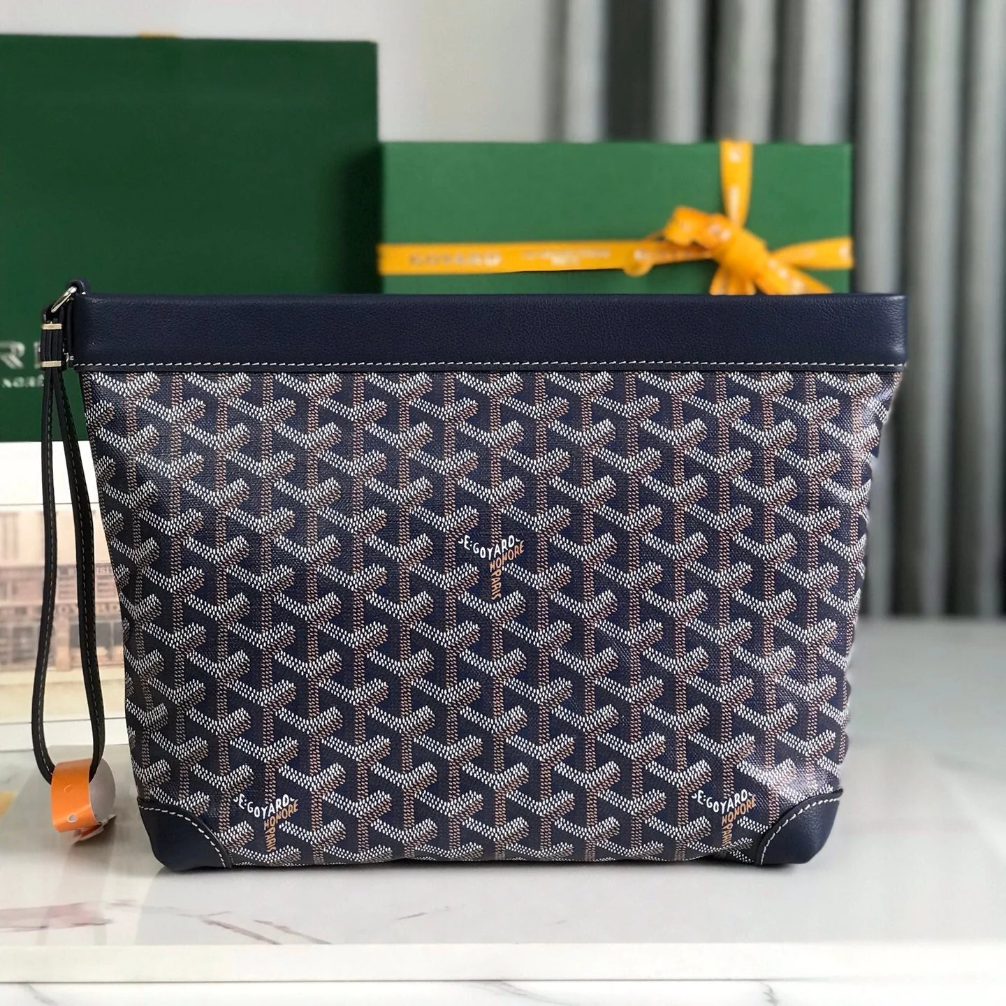 24 In Navy Blue Lambskin And Canvas