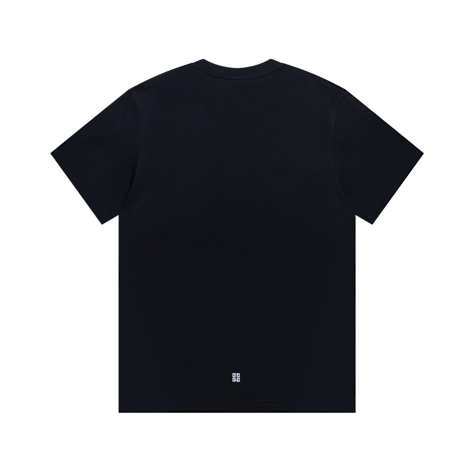 Visual dislocation letter T-shirt