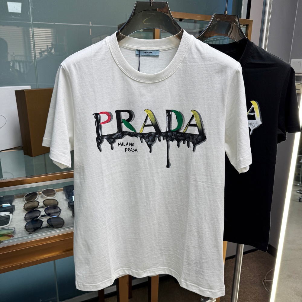 Personalized Graffiti Letter Print T-shirt