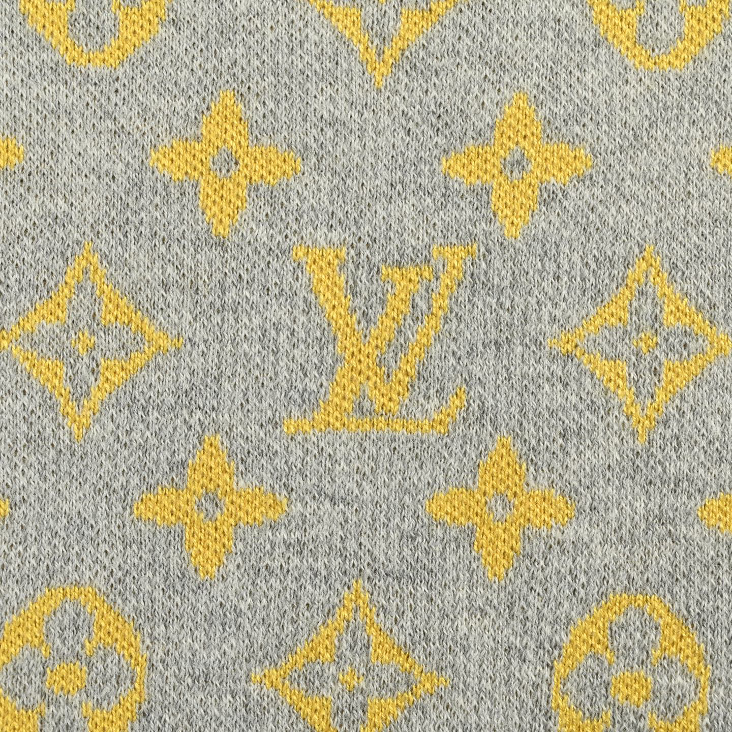 Yellow wool short sleeves