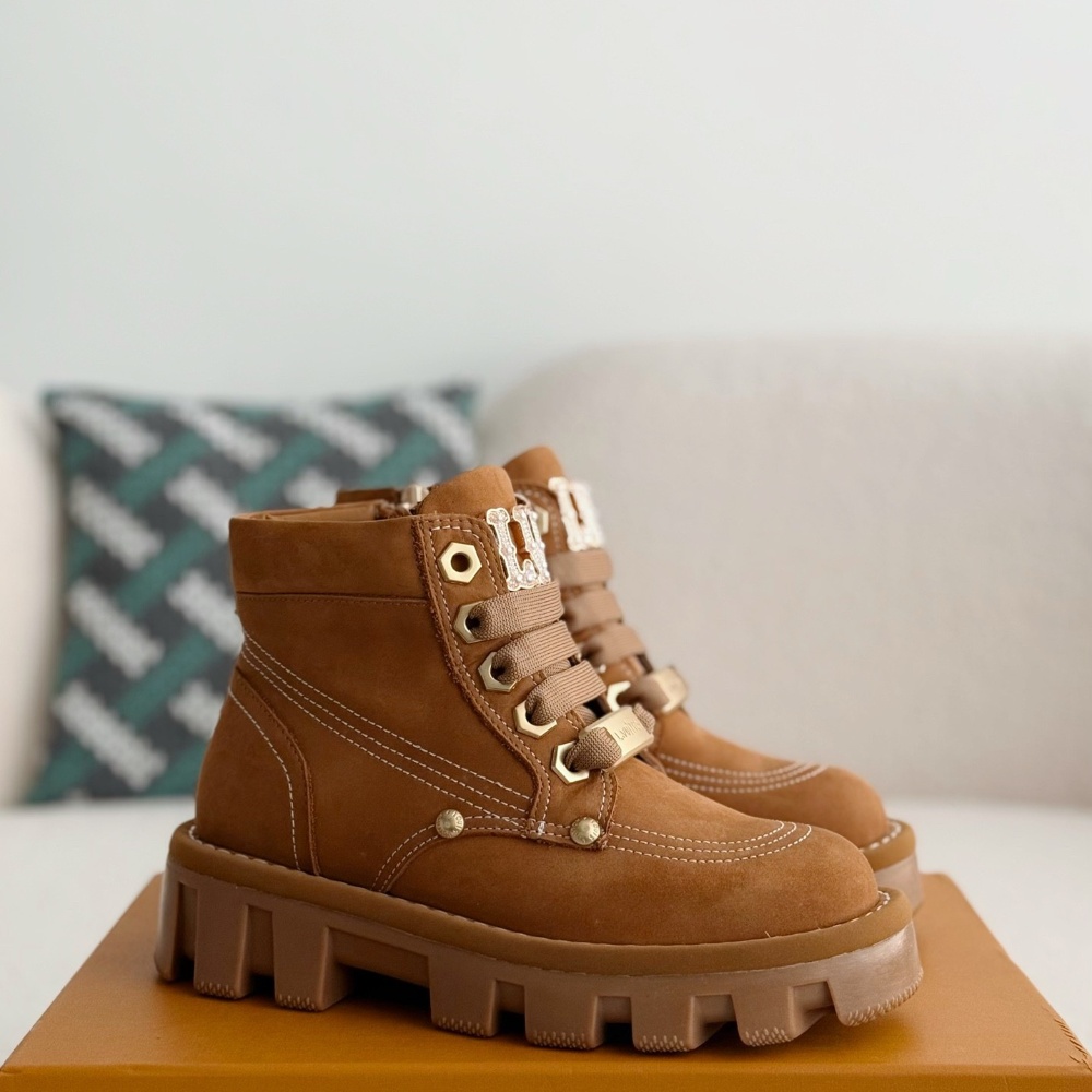 「#2521」Wheat colored letter ankle boots