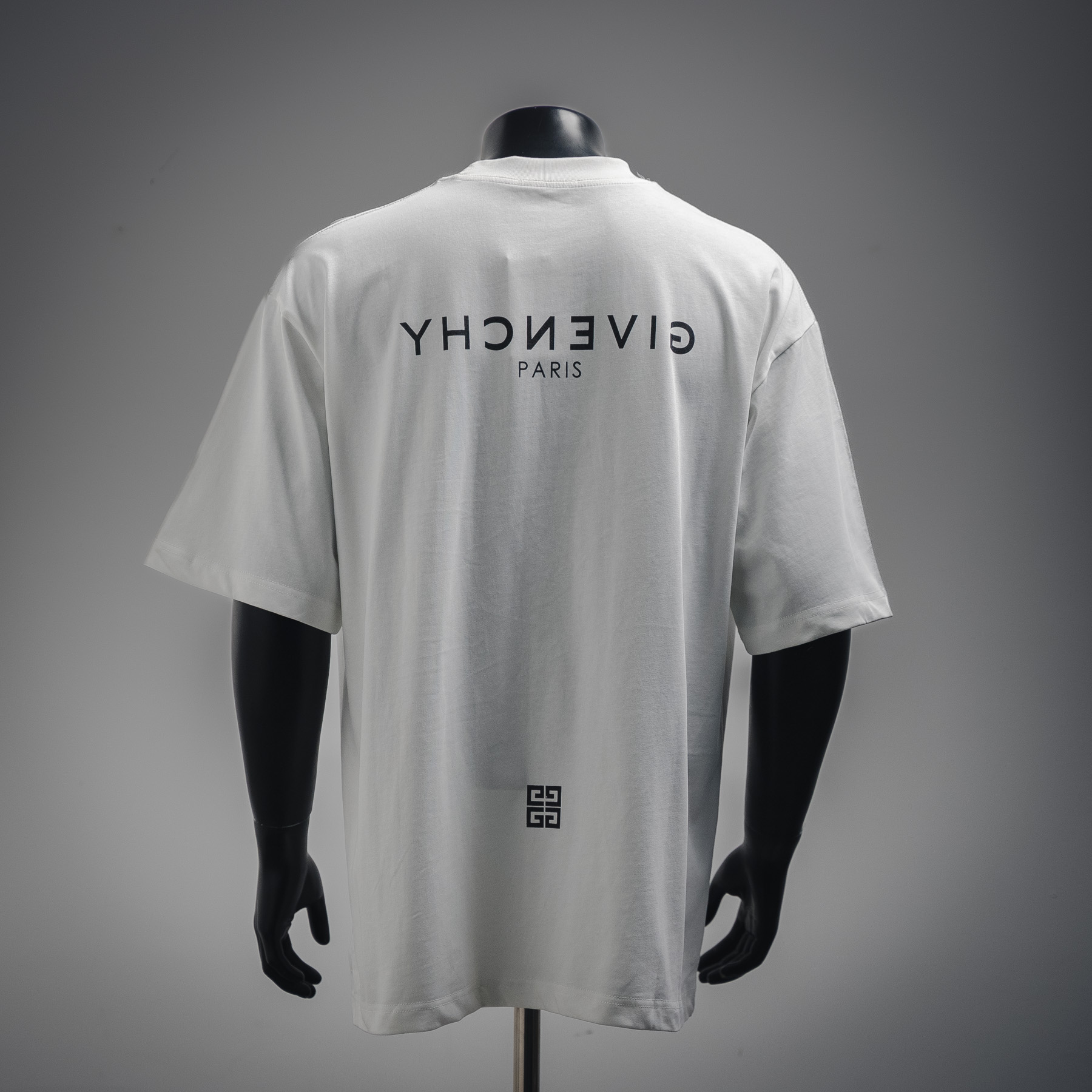 GVC reverse front and back print short sleeve T-shirt