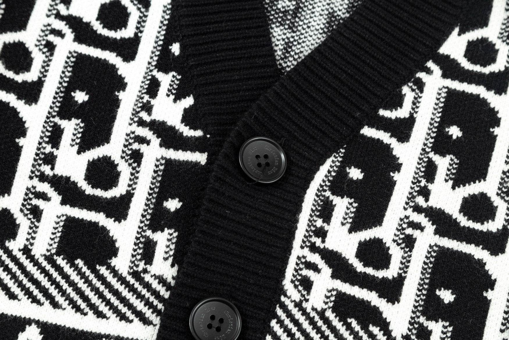 New High Quality Soft Sweater