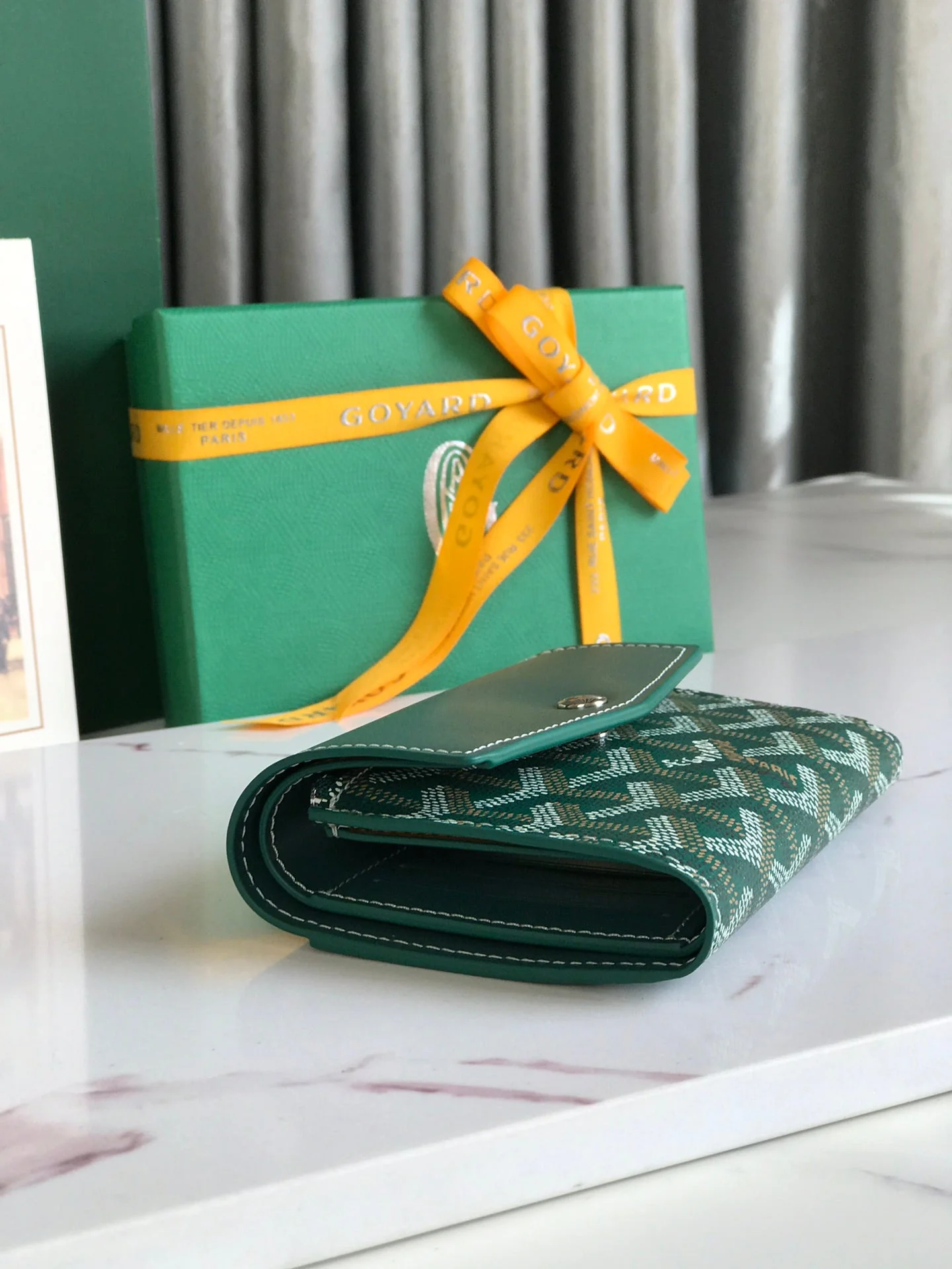 Green Calfskin Canvas Card Holder