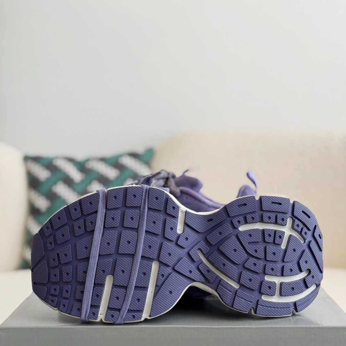 Balenciaga Net Sneaker In Light Purple