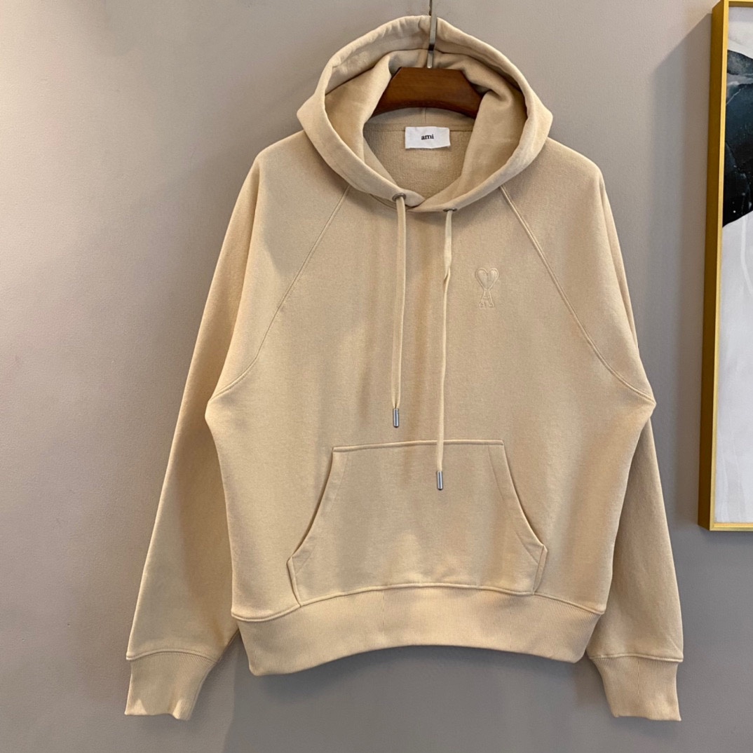 Heart Towel Embroidery Raglan Crewneck Hoodie