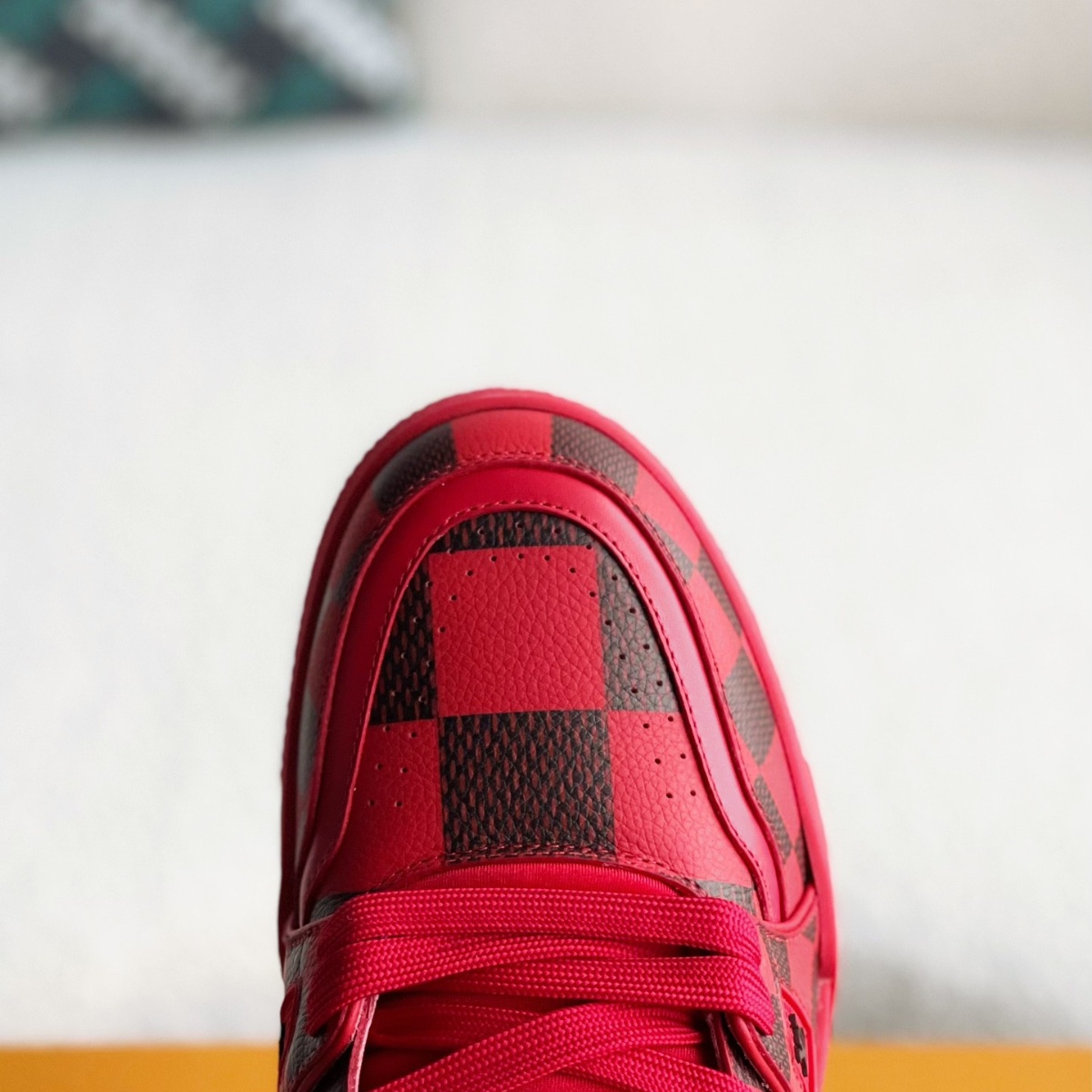 Trainer Red Sneaker
