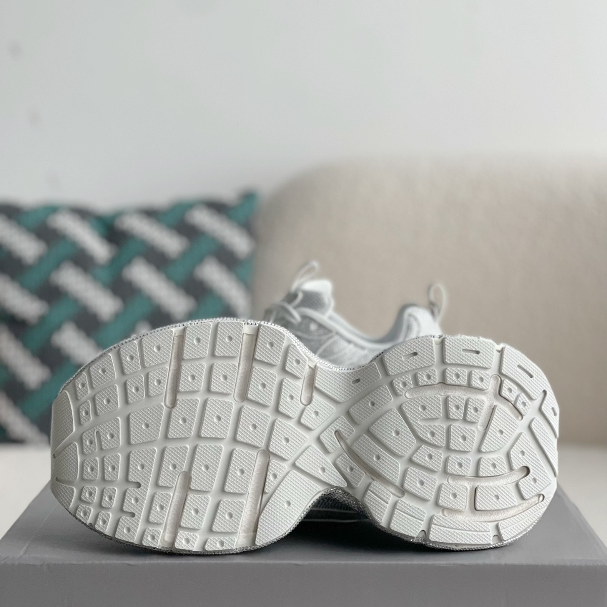 3XL Sneaker Full Diamond