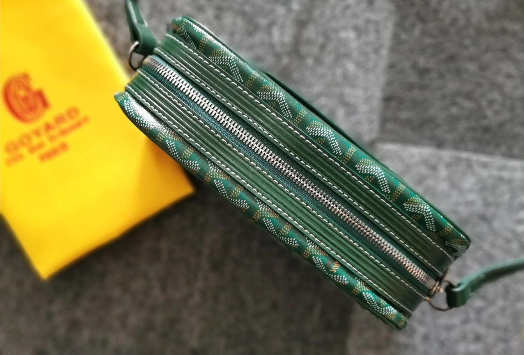 Cap-Vert Pm Bag 23cm Green