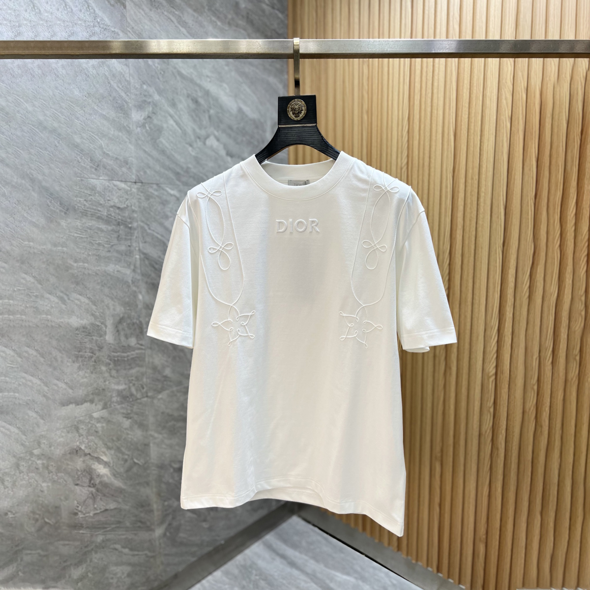 Washed and worn embroidered T-shirt