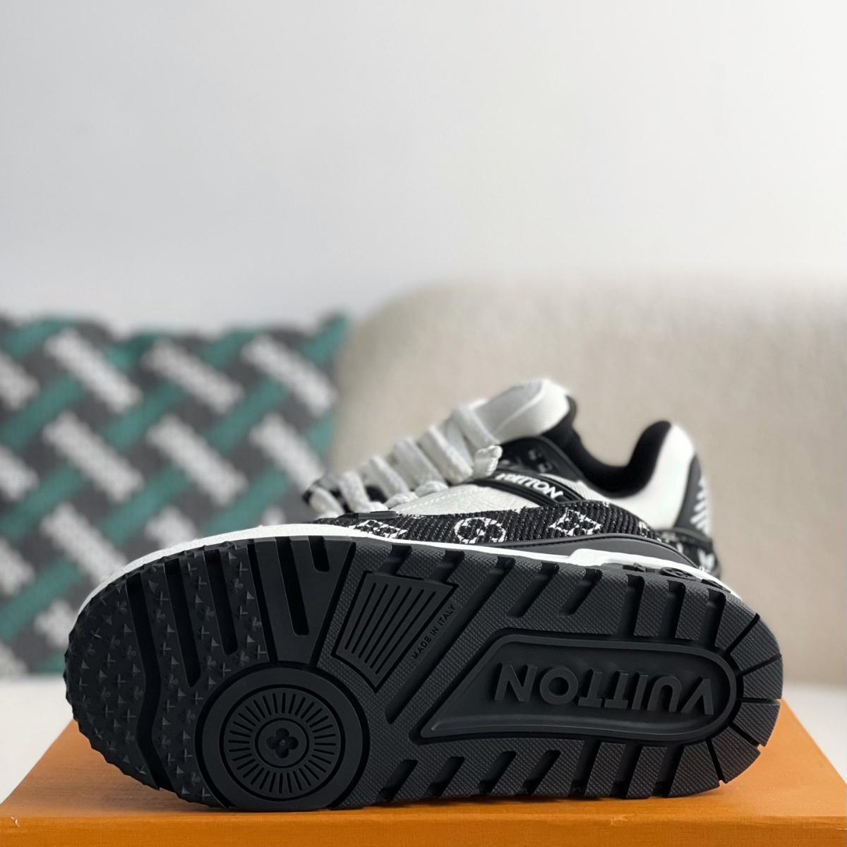 Trainer Maxi White / Black Sneaker