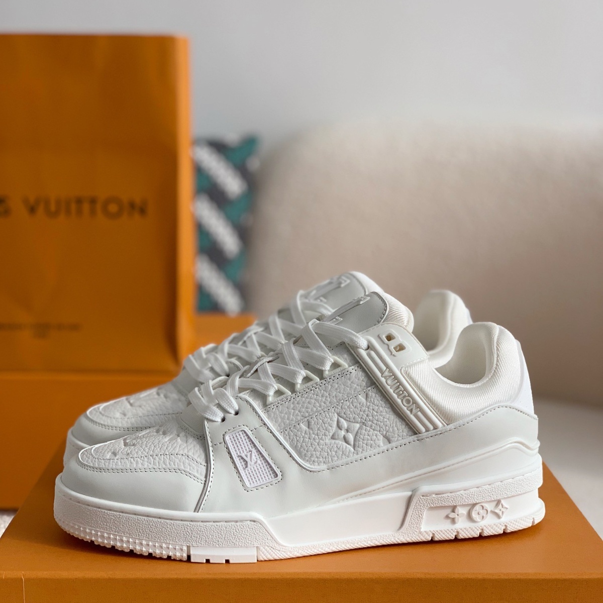 Trainer White Sneaker