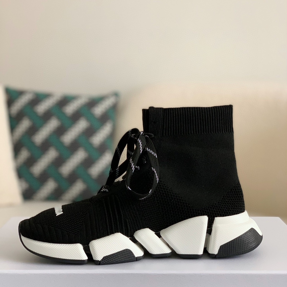 Speed 2.0 Lace Up Trainer 'Black'