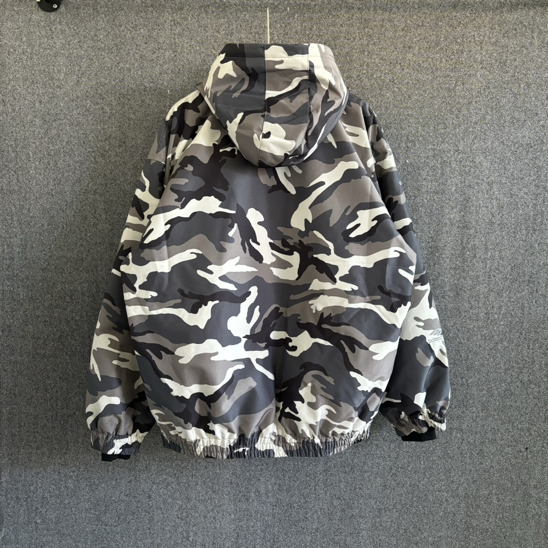 Camouflage Ski Jacket