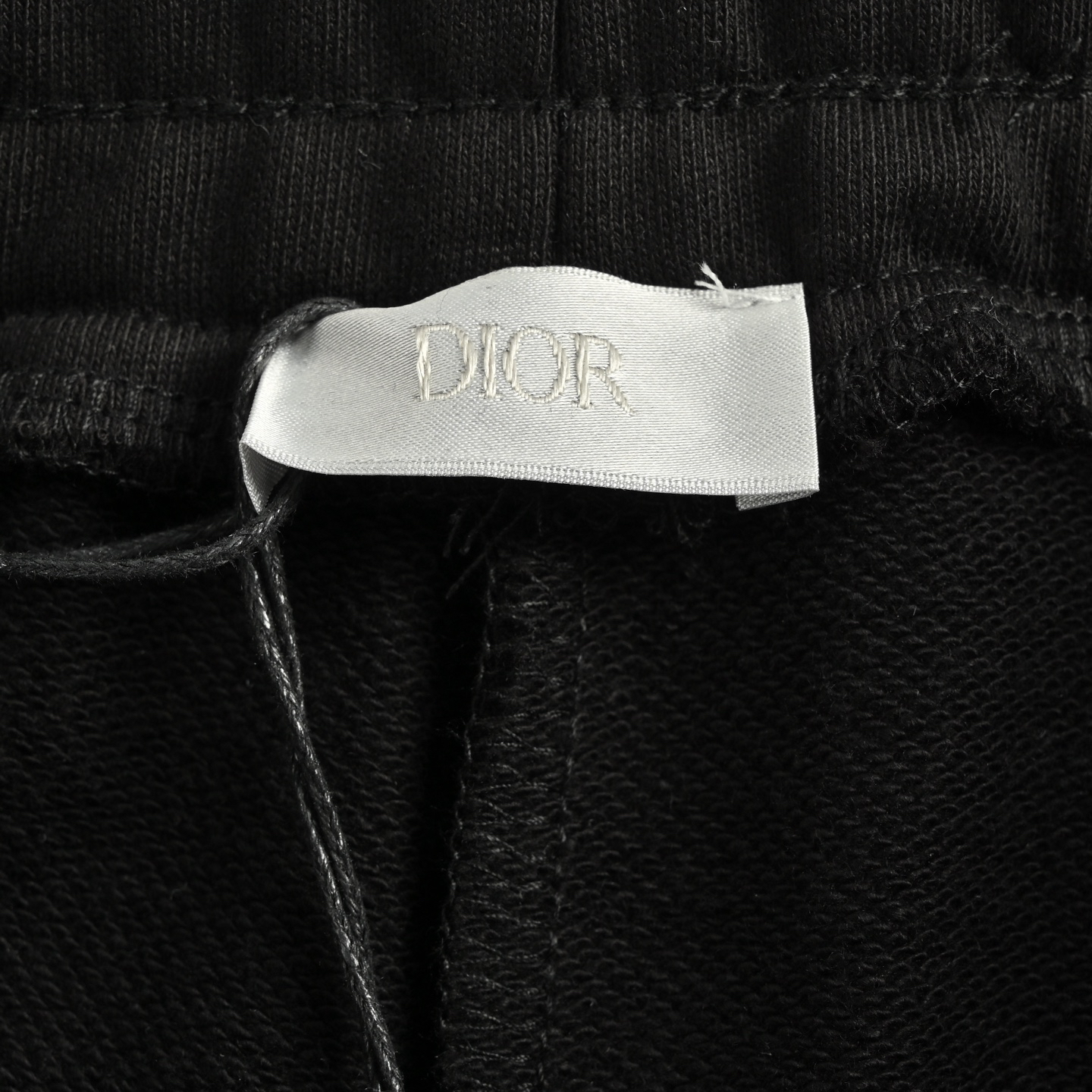 25ss embroidered lettering shooting star shorts