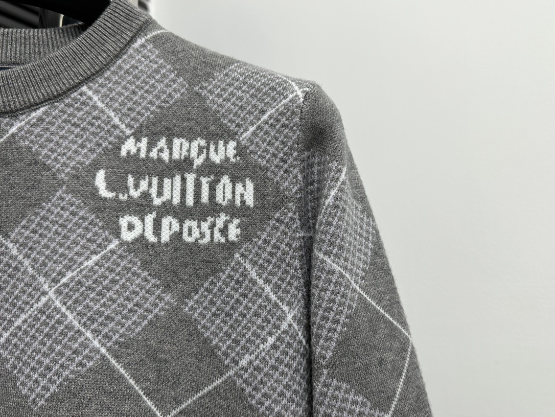 Diamond Check Sweater Cardigan