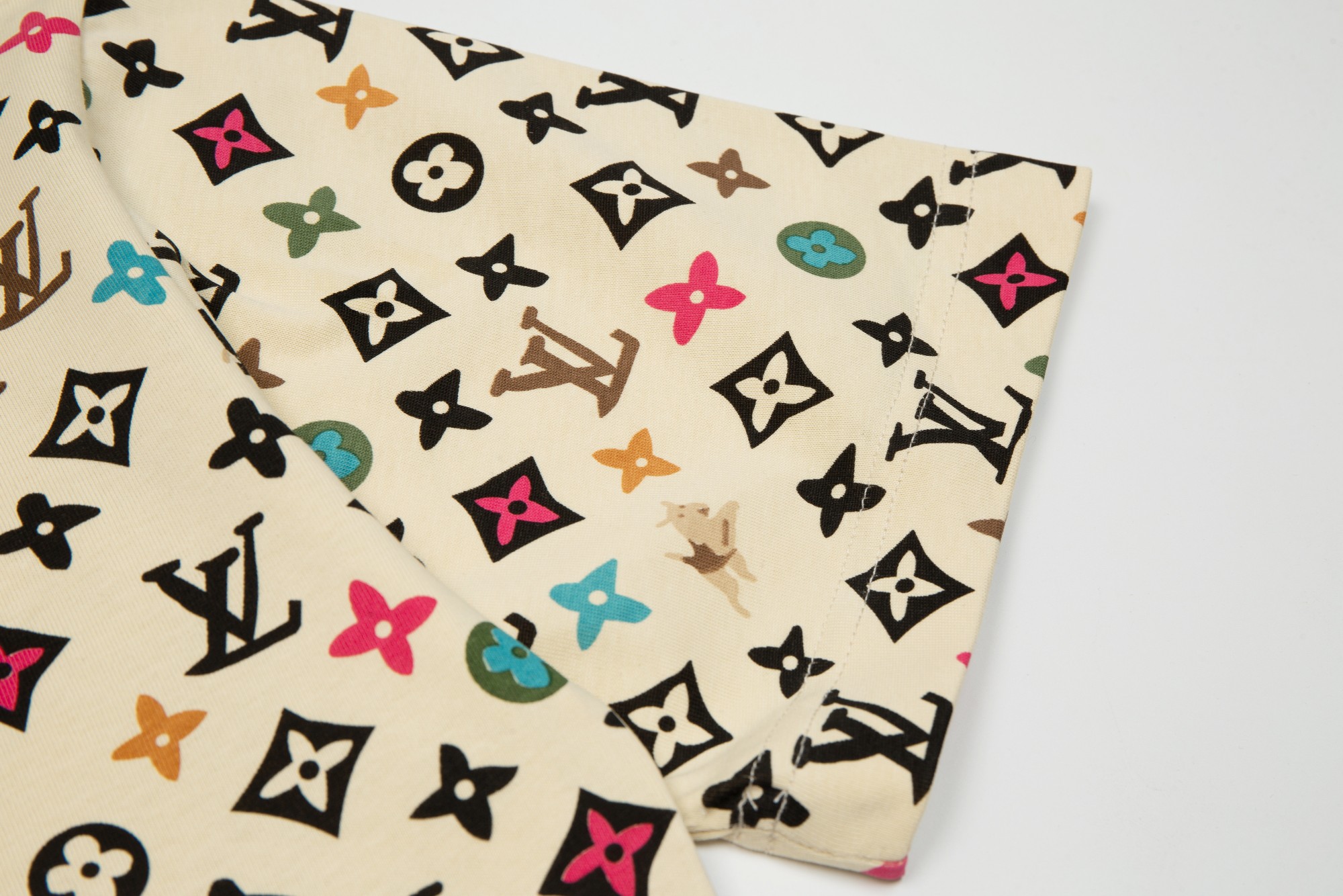 Men's short-sleeved shirt with puppy logo print