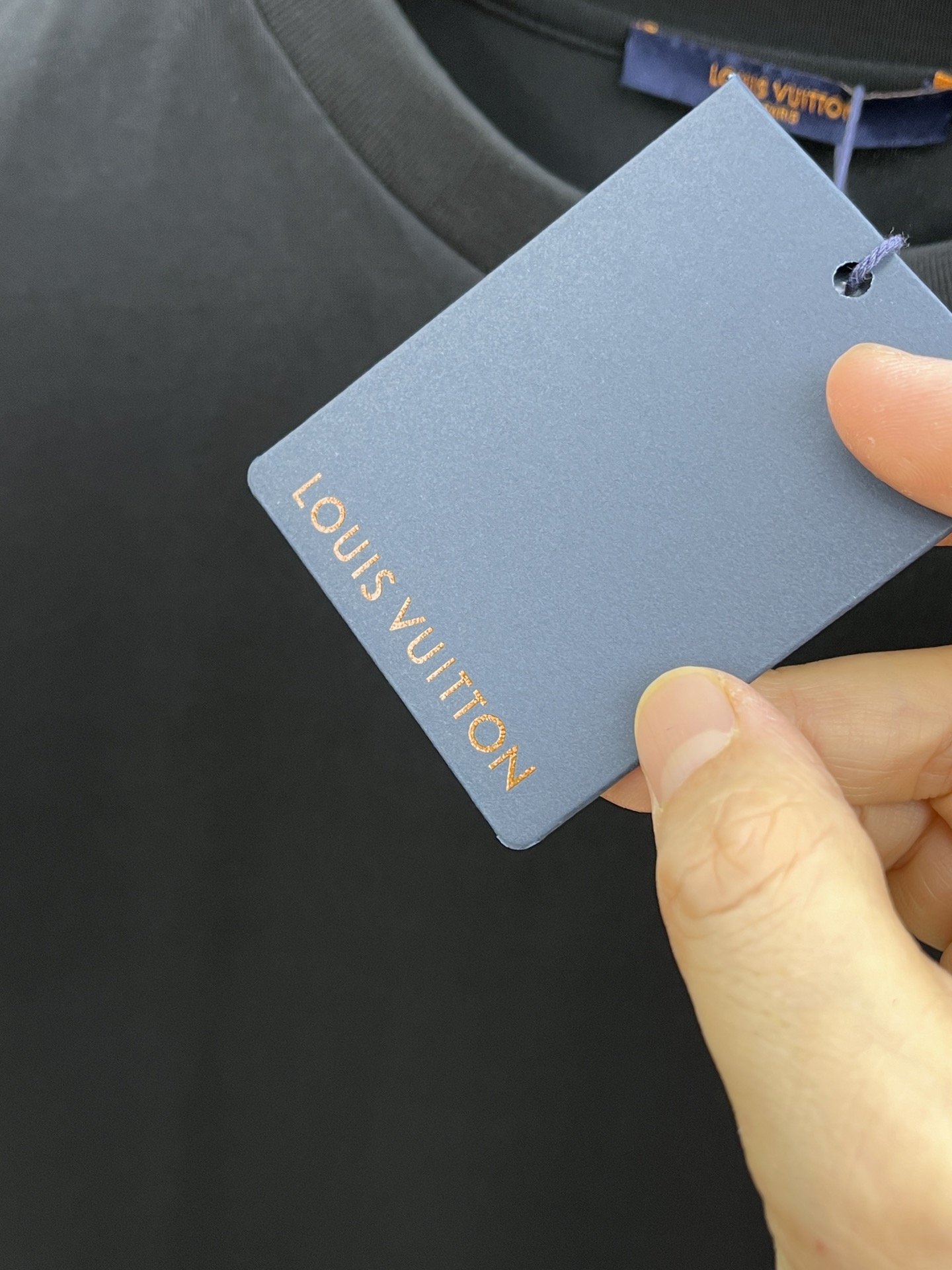 Chest Embossed Letter Short Sleeve T-Shirt