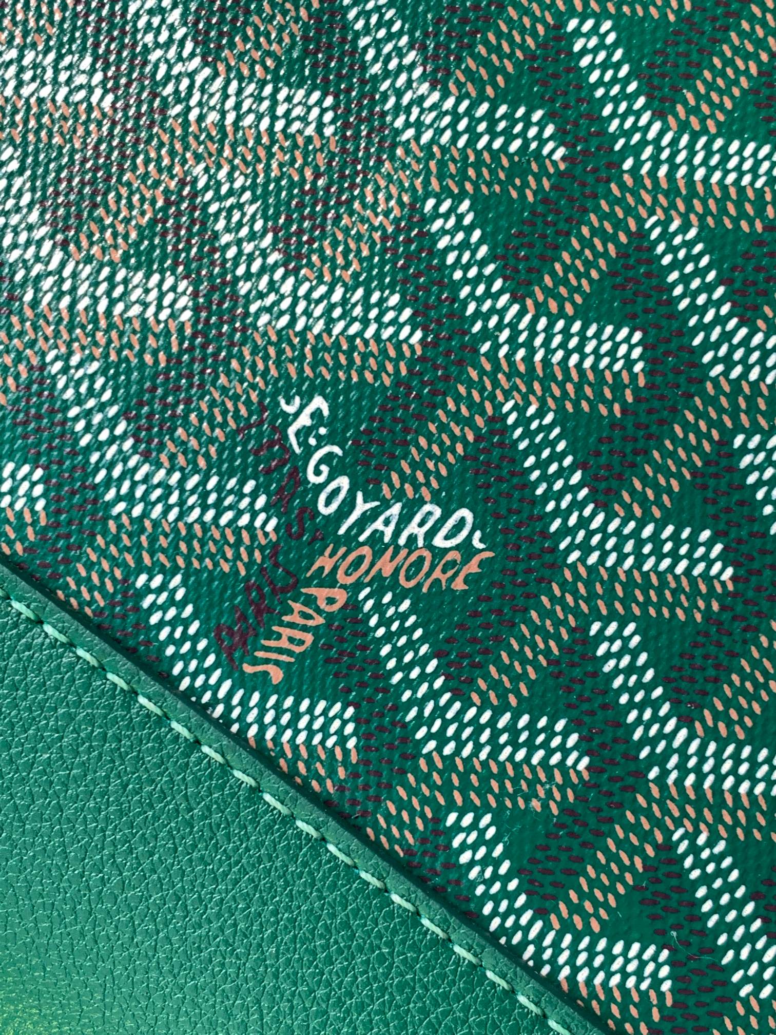 Green Canvas And Calfskin Document Holder