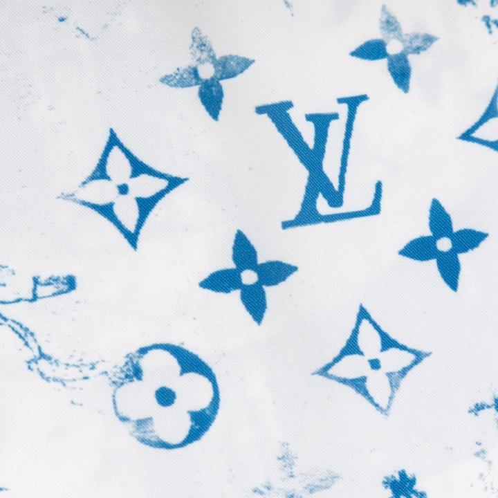 Blue Casual Graphic Shorts