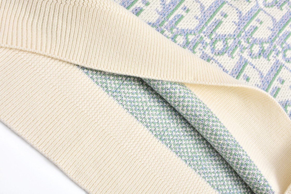 All over print jacquard crew neck sweater