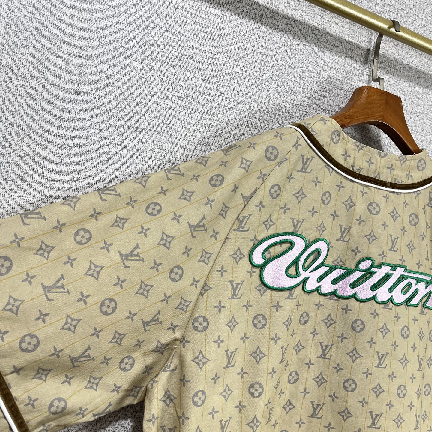 Japanese half-sleeved denim baseball shirt