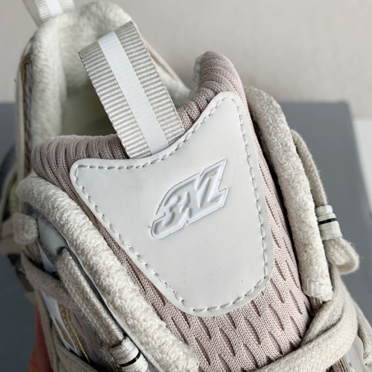 3XL Extreme Lace Sneakers