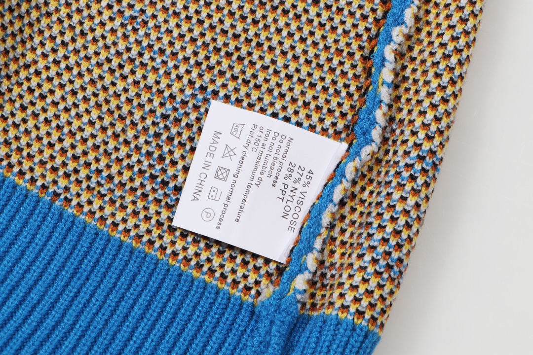 Bear Double G Jacquard Knit Sweater