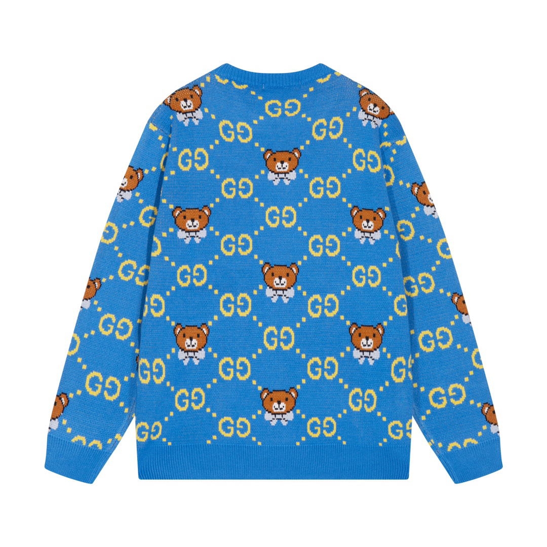 Bear knitted sweater