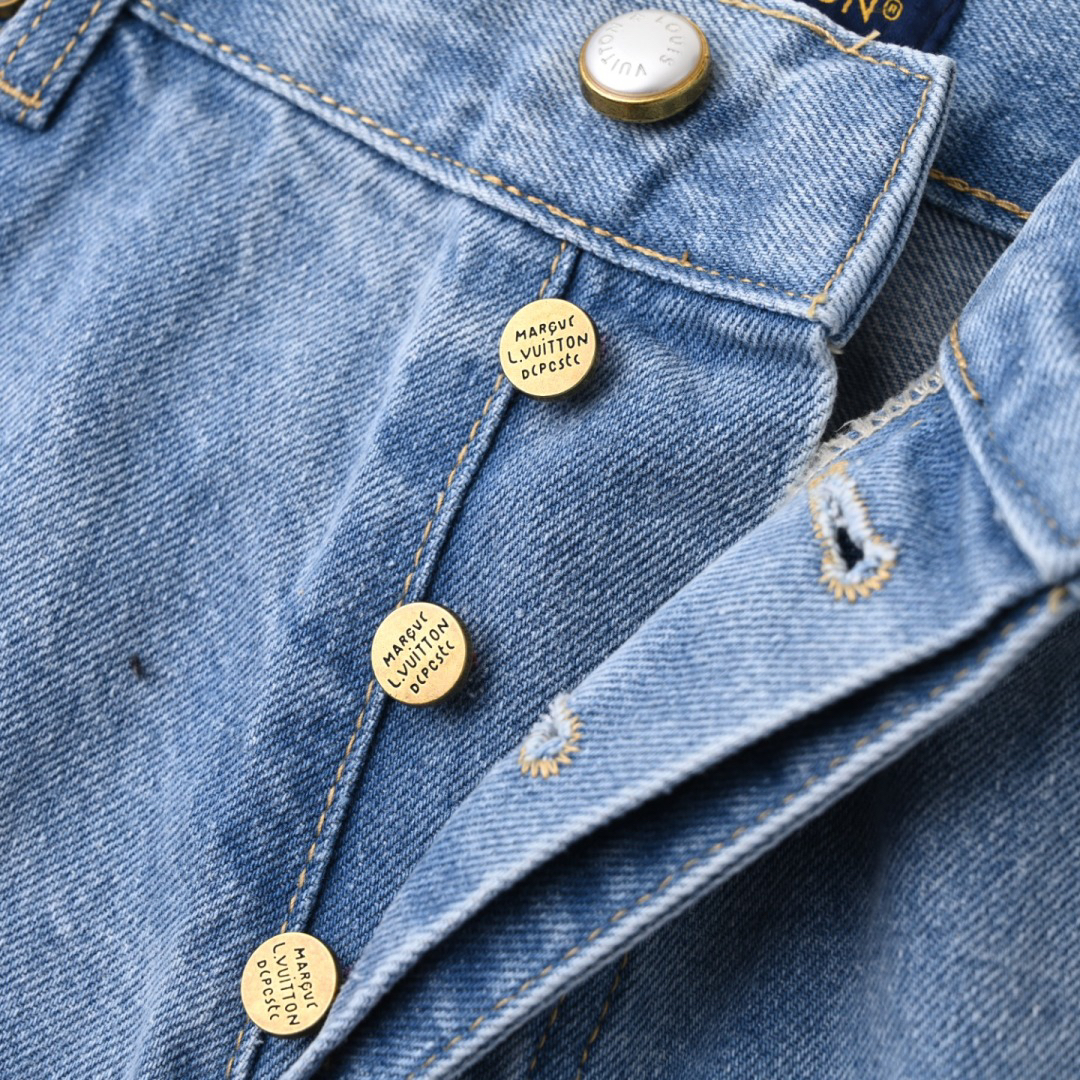 Embroidered Washed Jean