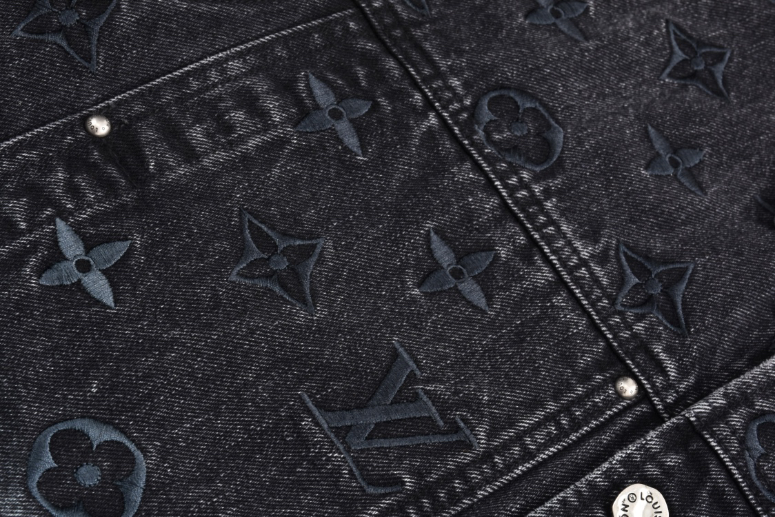 24FW Gradient Spray Embroidery Denim Jacket