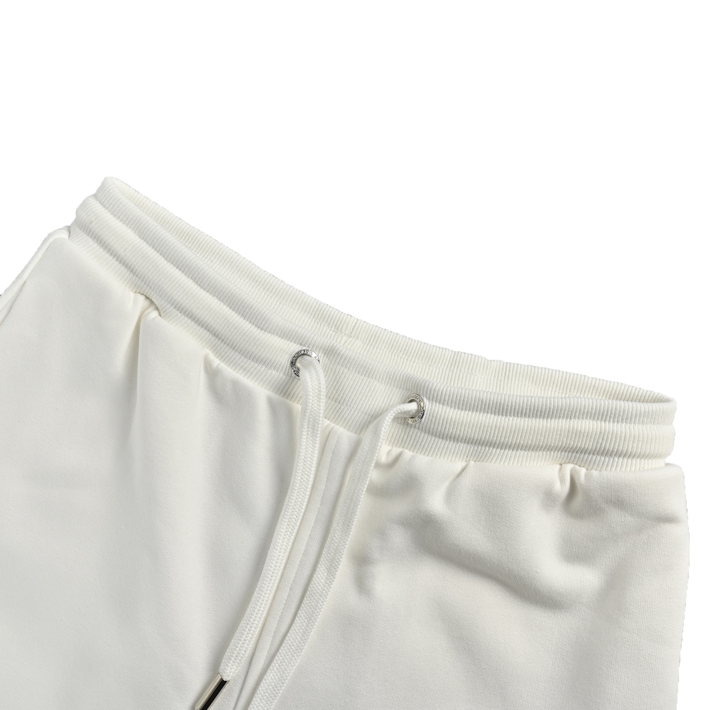 Classic Heart Embroidered Shorts