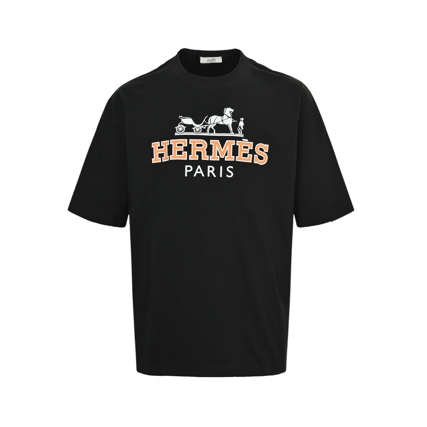 Short-sleeved T-shirt with big letters