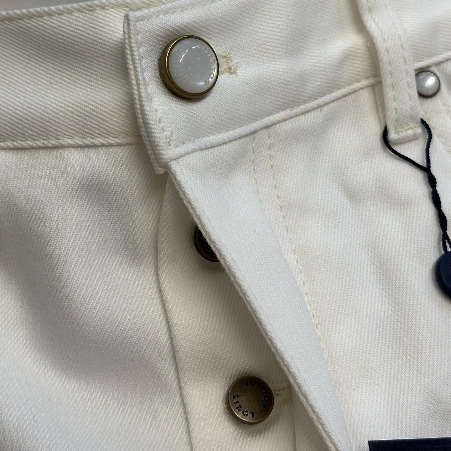 Embroidered Skateboard Denim Shorts