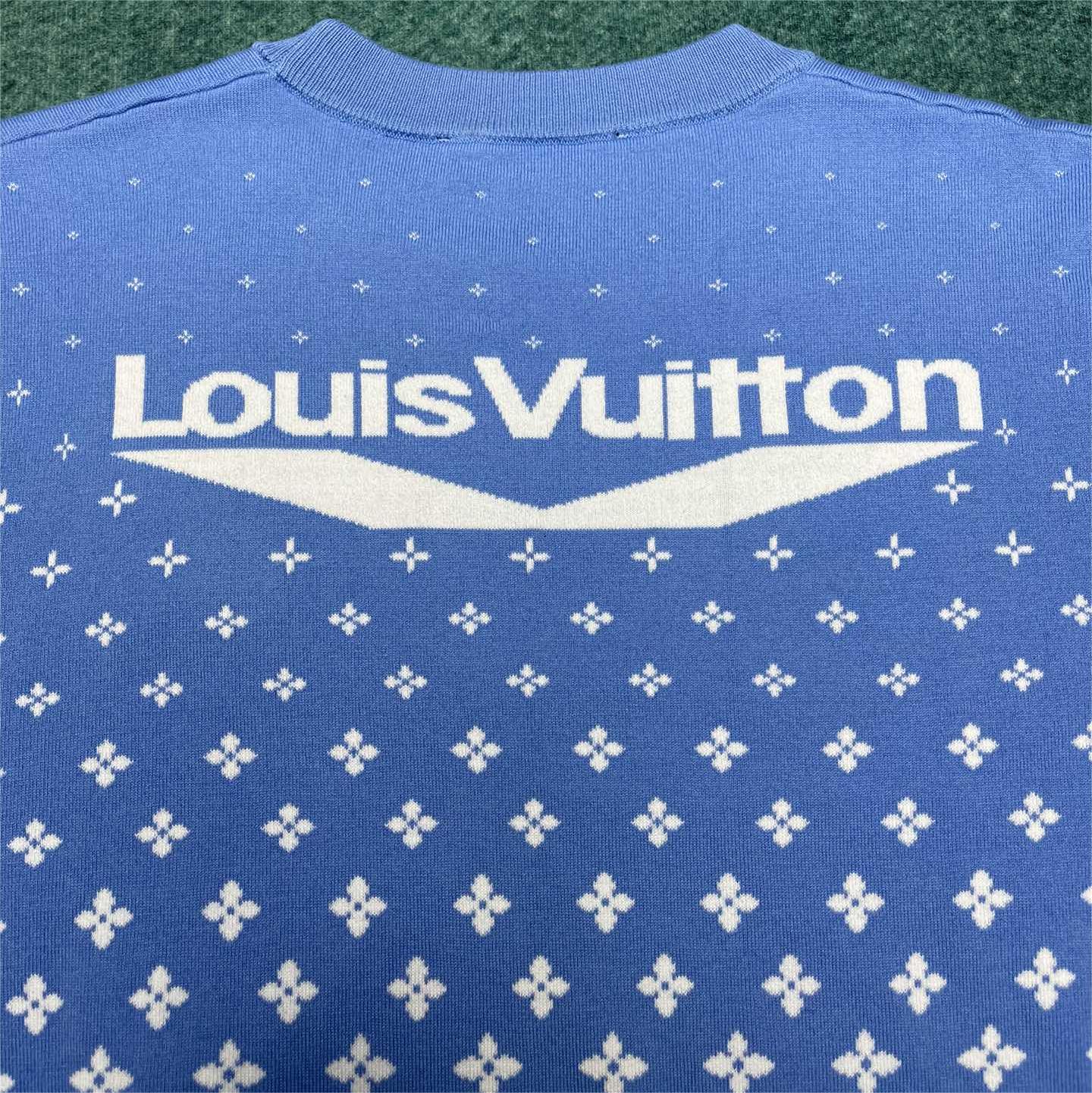 Blue Gradient Print T shirt