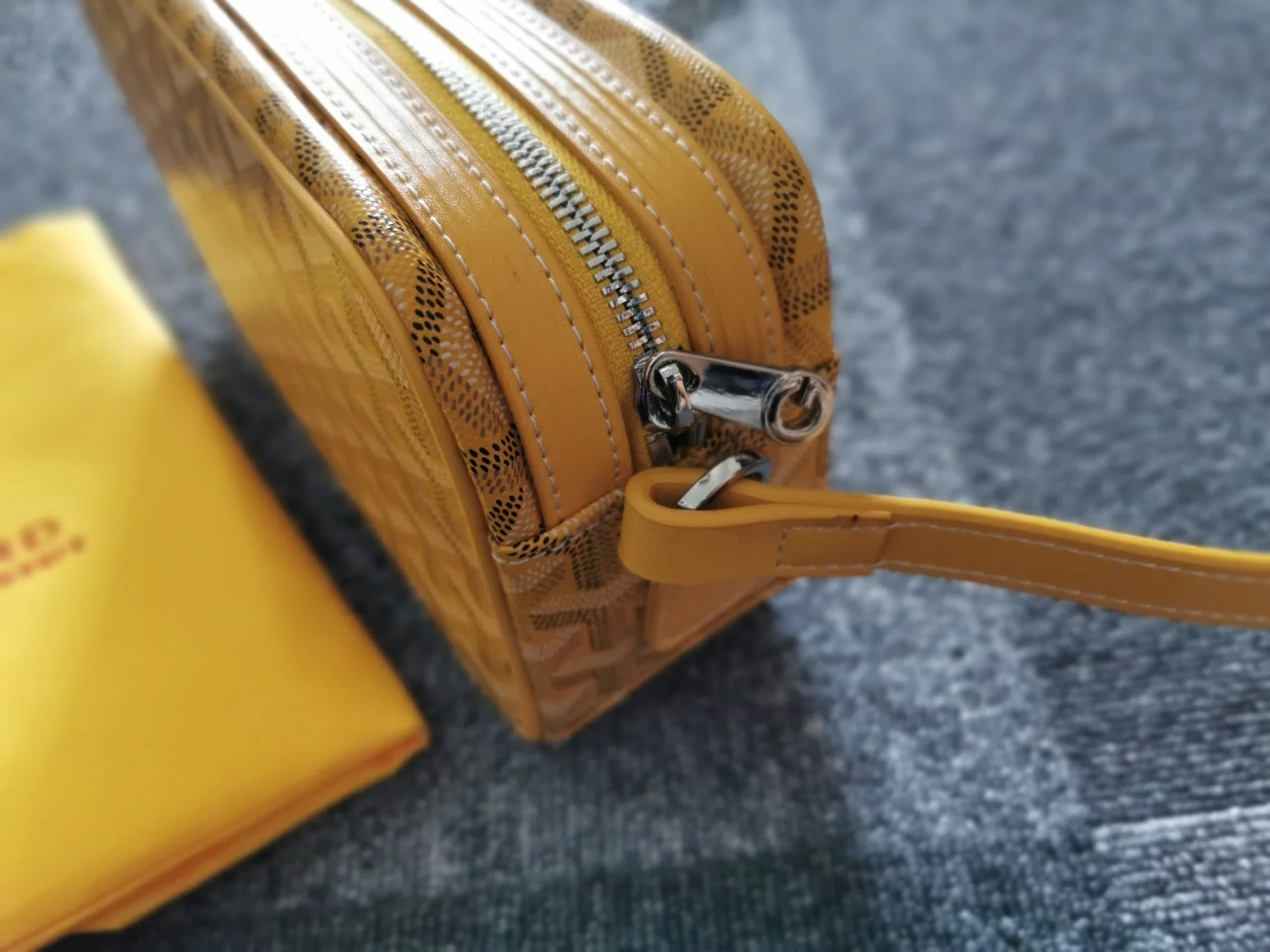 Cap-Vert Pm Bag 23cm Yellow