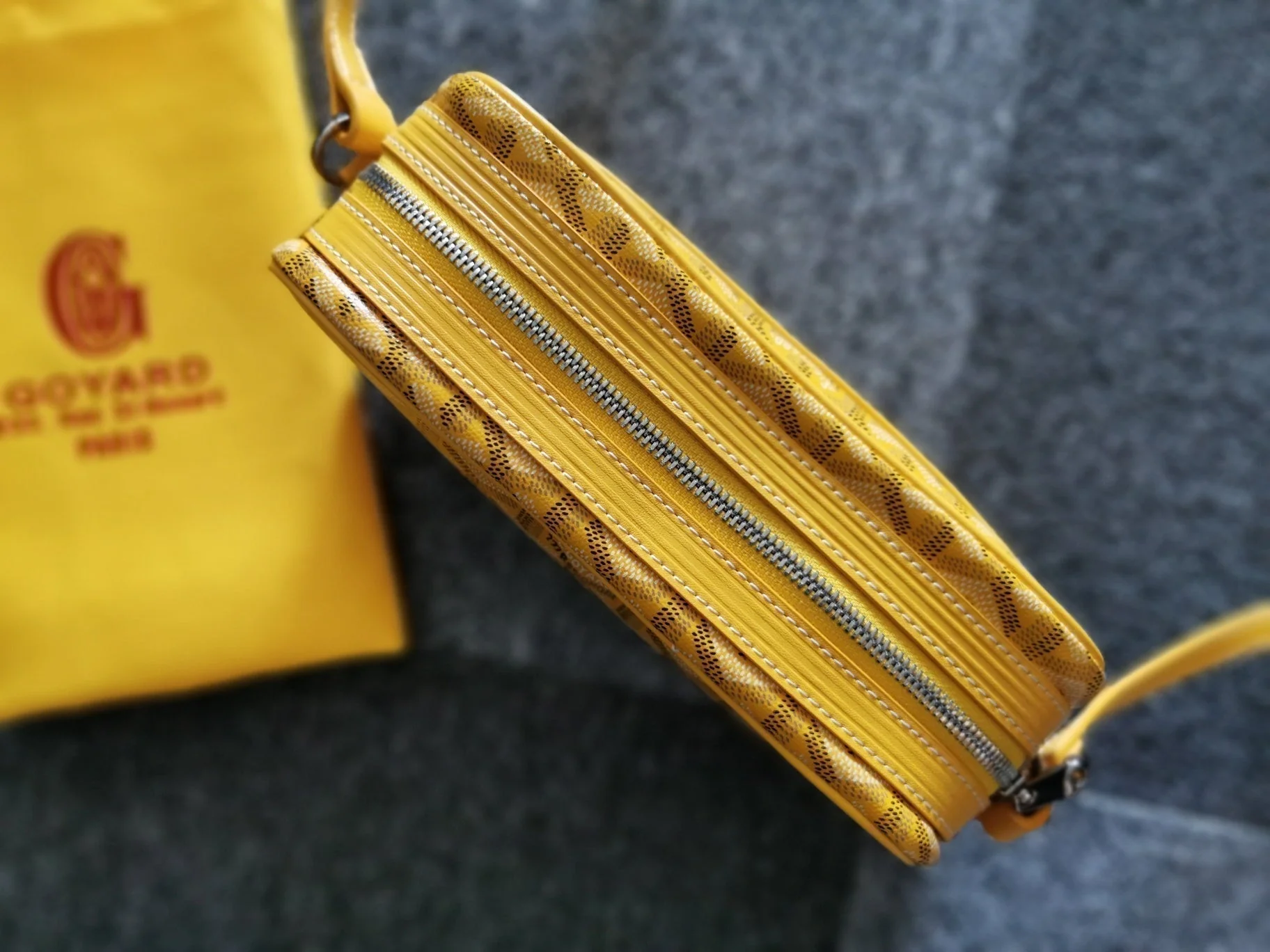 Cap-Vert Pm Bag 23cm Yellow