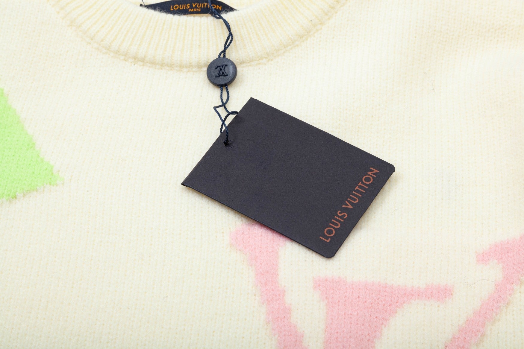 New High Quality Soft Sweater