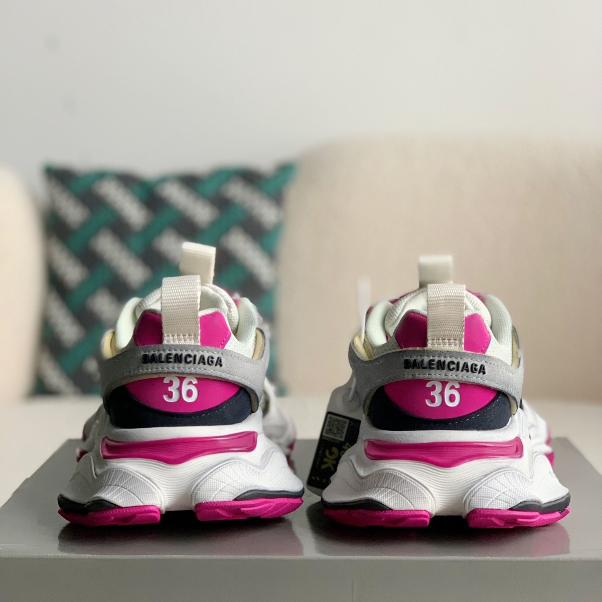 Balenciaga Cargo Sneakers in Grey/White/Pink